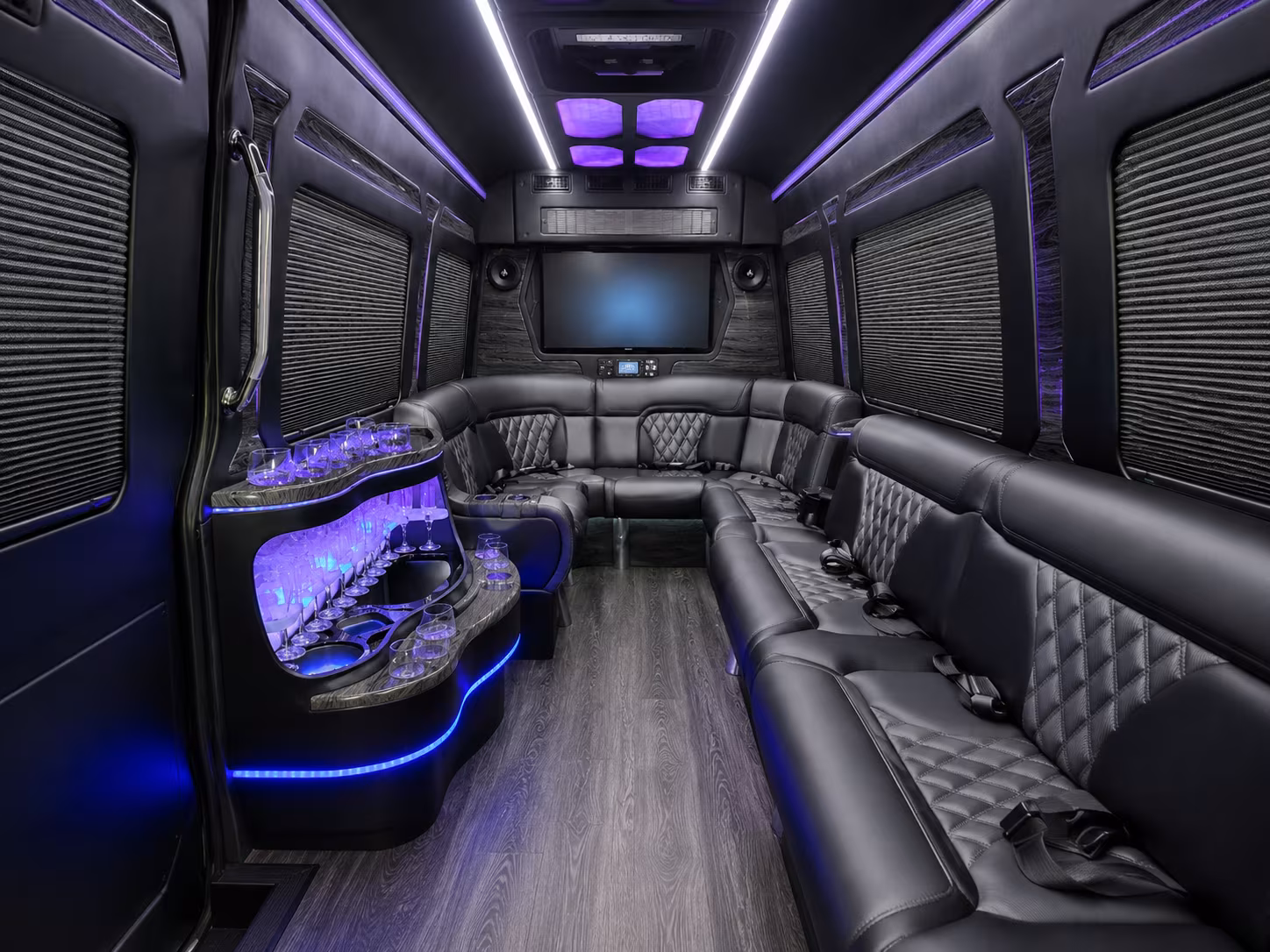 airport transfers and event shuttle buses for pompano beach employers