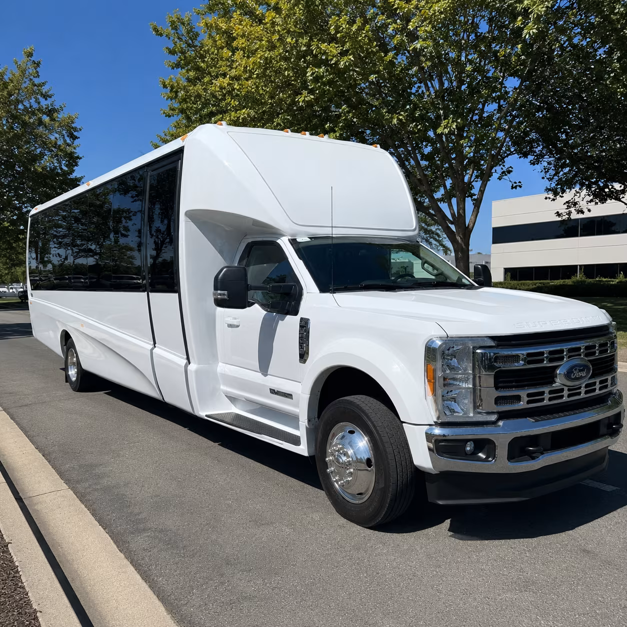charter buses for pompano beach corporate events and business shuttles