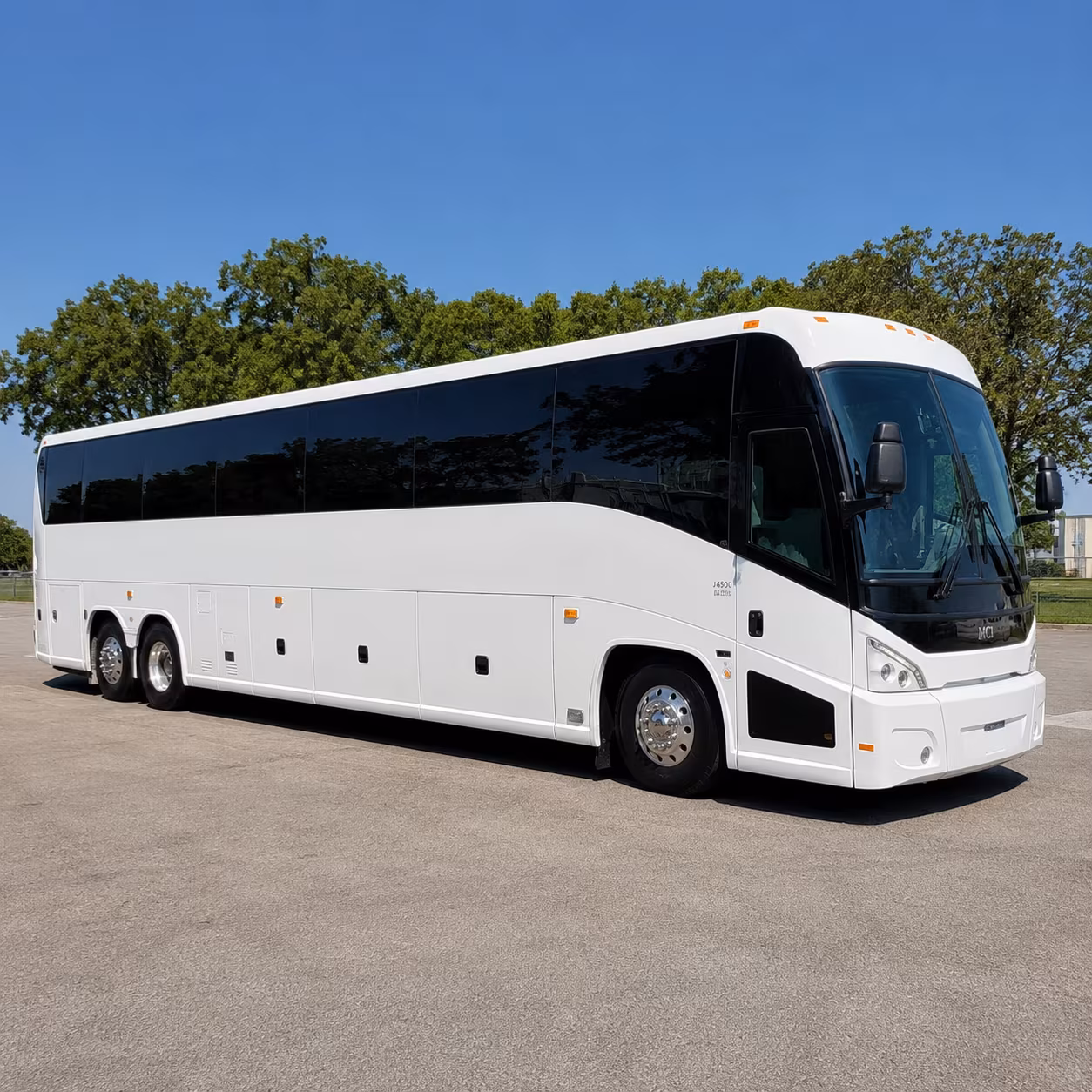 employee shuttle buses from pompano beach to fort lauderdale and miami