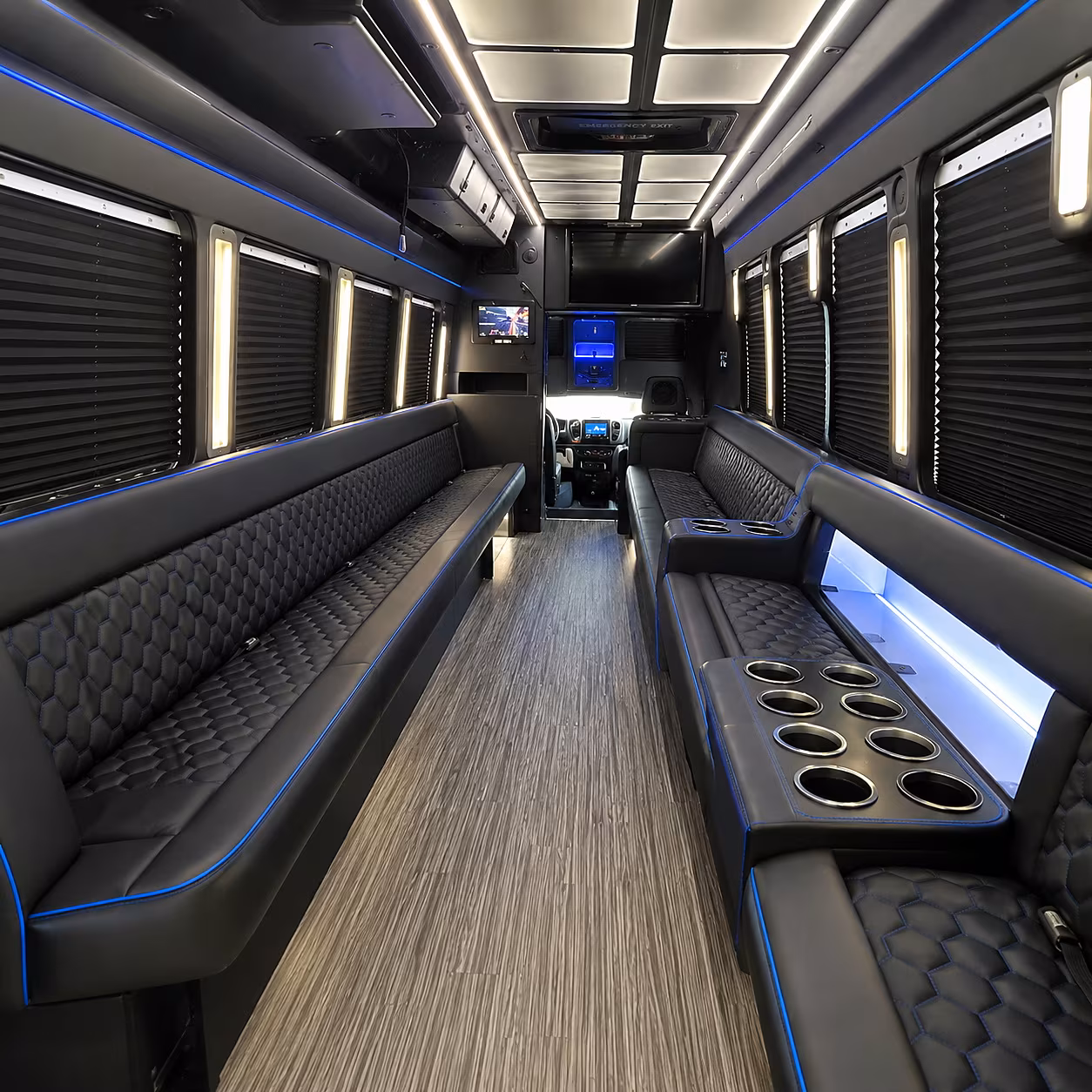 party bus rentals for pompano beach prom groups who want to arrive in style