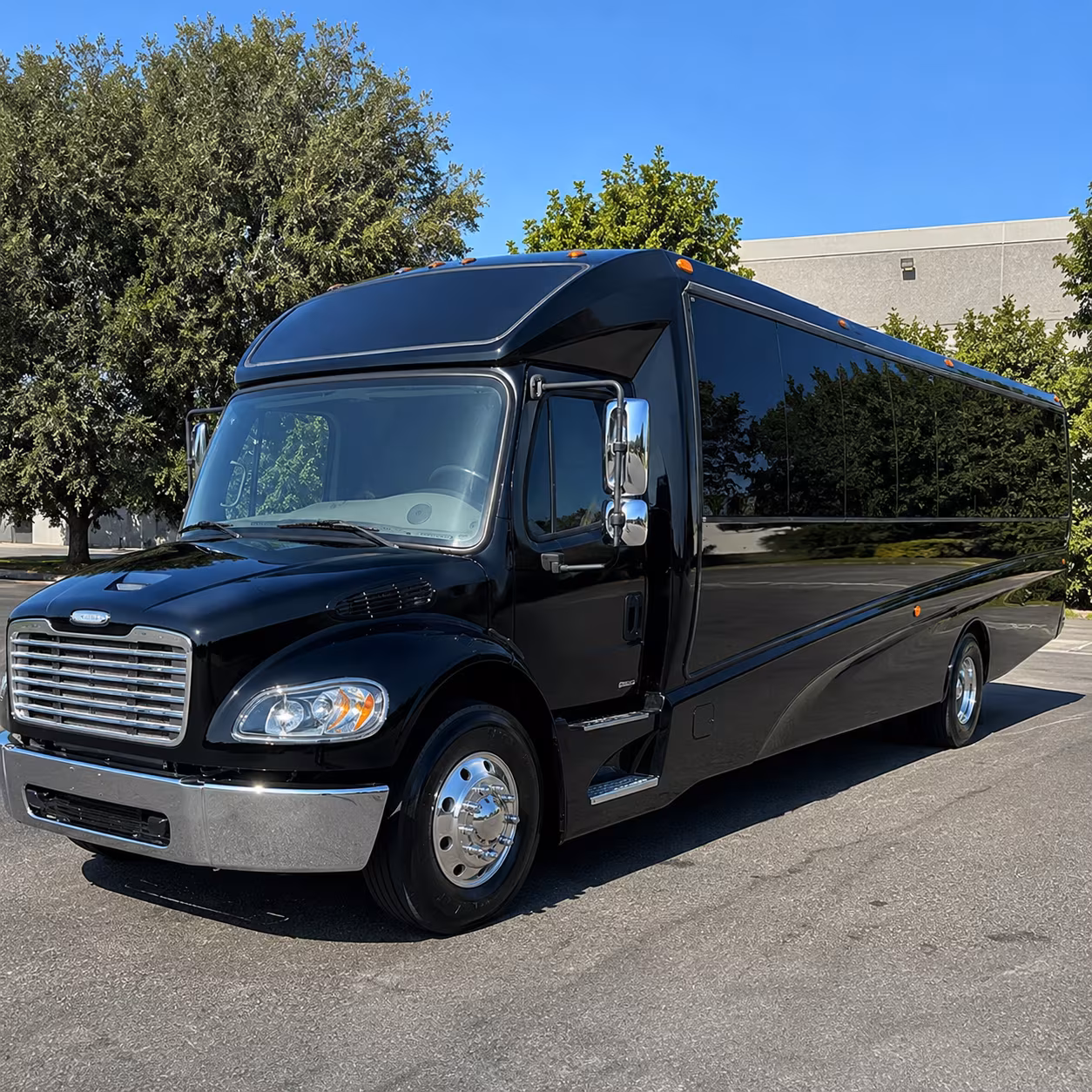pompano beach 25 passenger minibus